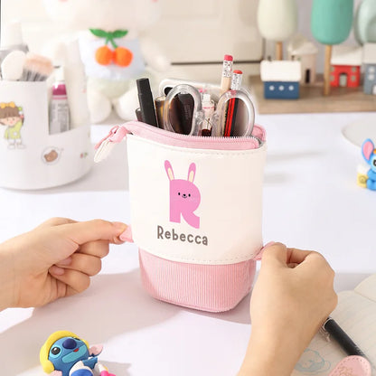 Personalisiertes Federmäppchen mit Namen - Buchstaben und Tiere - Stiftetasche - Schulanfang - Geschenk für Kinder