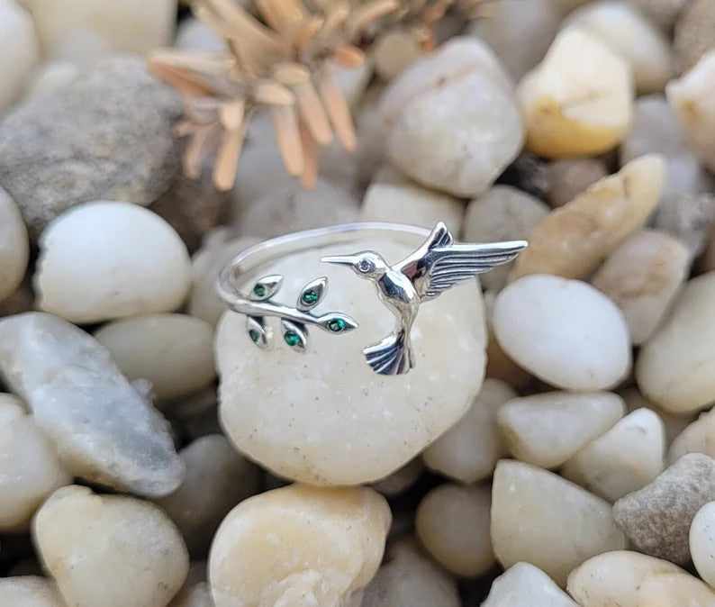 Kolibri-Ring, verstellbar. Geschenke für sie, Jahrestag, Geburtstag, Geschenke für Frauen, Geschenk für Mama. Vogelring