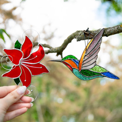 FLYING HUMMINGBIRD STAINED GLASS WINDOW ART