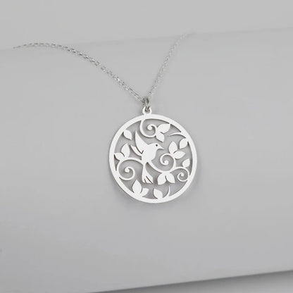 Collier colibri en argent sterling, bijoux d’oiseaux délicats, cadeau pour elle, colibri parmi les fleurs, pendentif amoureux des oiseaux, cadeau pour maman