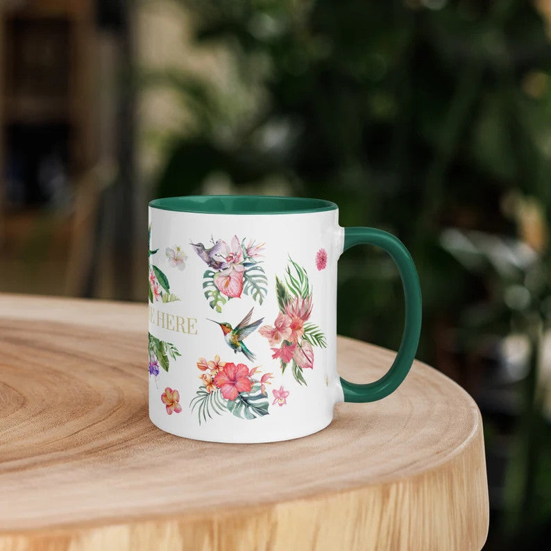 Tasse de colibri tropical coloré