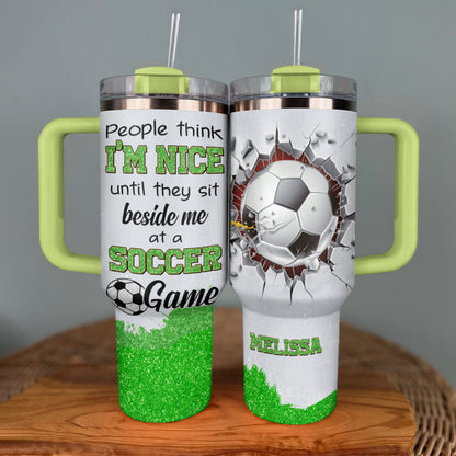 40 Oz Soccer Shiny Glossy Tumbler Personalisiert Ich bei einem Fußballspiel