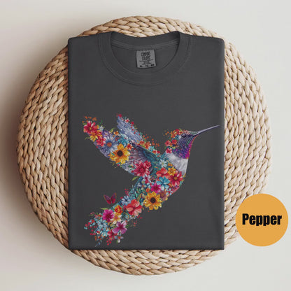 Chemise florale de colibri | Tee-shirt amoureux des animaux | T-shirts d’oiseaux | Tee-shirt tendance | Cadeau pour elle | T-shirt amoureux des oiseaux | Oiseaux de printemps | Chemise à fleurs