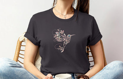 Cadeau de fête des mères Floral Hummingbird Shirt Animal Lover Tee Bird T Shirts Trendy Tee Gift For Her Bird Lover T-Shirt Spring Birds Flower