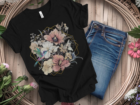 T-shirt floral femme, tee-shirt floral femme, chemise florale femme, tee-shirt colibri, t-shirt floral boho, tee-shirt floral boho, tee-shirt floral art nouveau