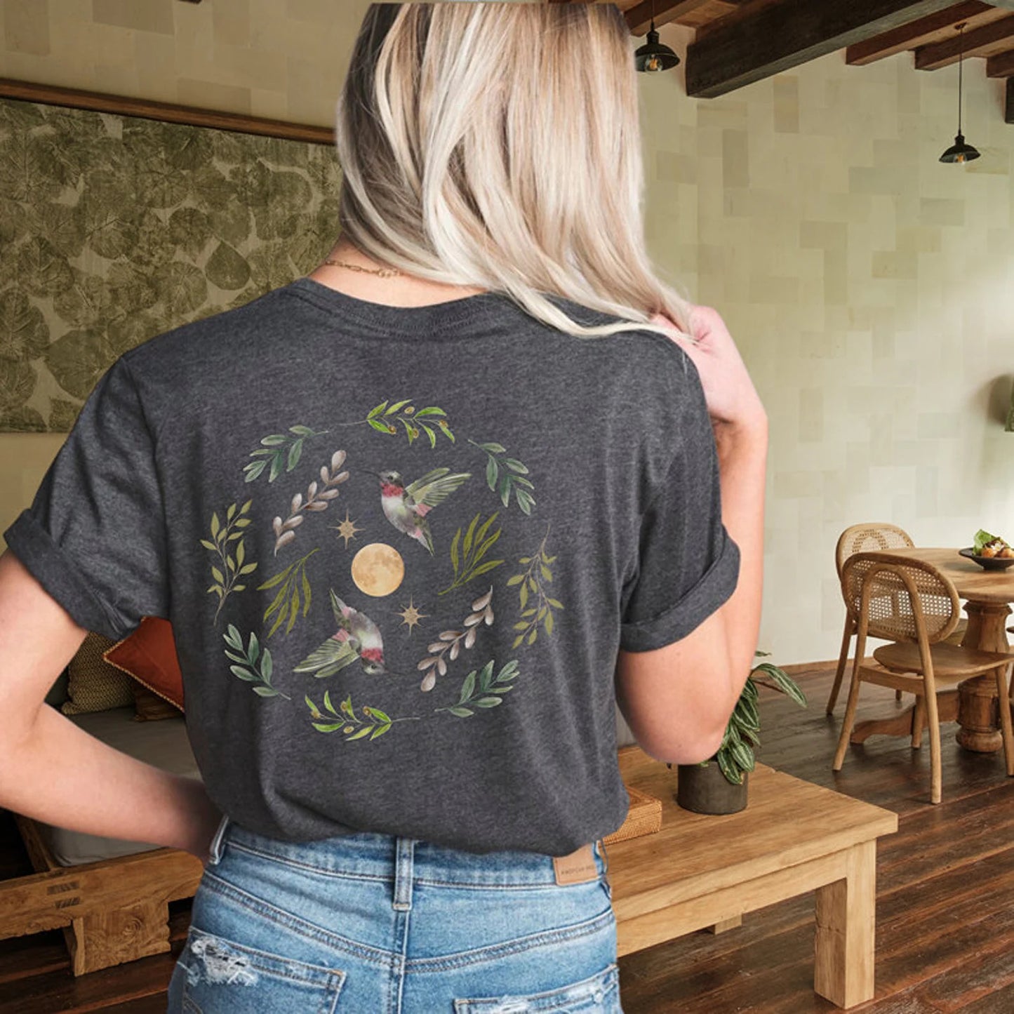 Kolibri, Blätter, Sterne und Vollmond T-Shirt | Cottagecore Wald Wahrsagung Grafik T-Shirt | Granola Girl Naturliebhaber Geschenk für Sie