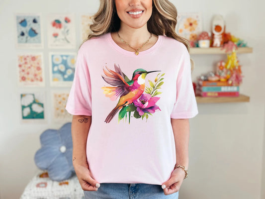 Kolibri und Blumen T-Shirt | Tierliebhaber-Shirt | Kolibri-Design | Geschenke für Naturliebhaber | Gärtner