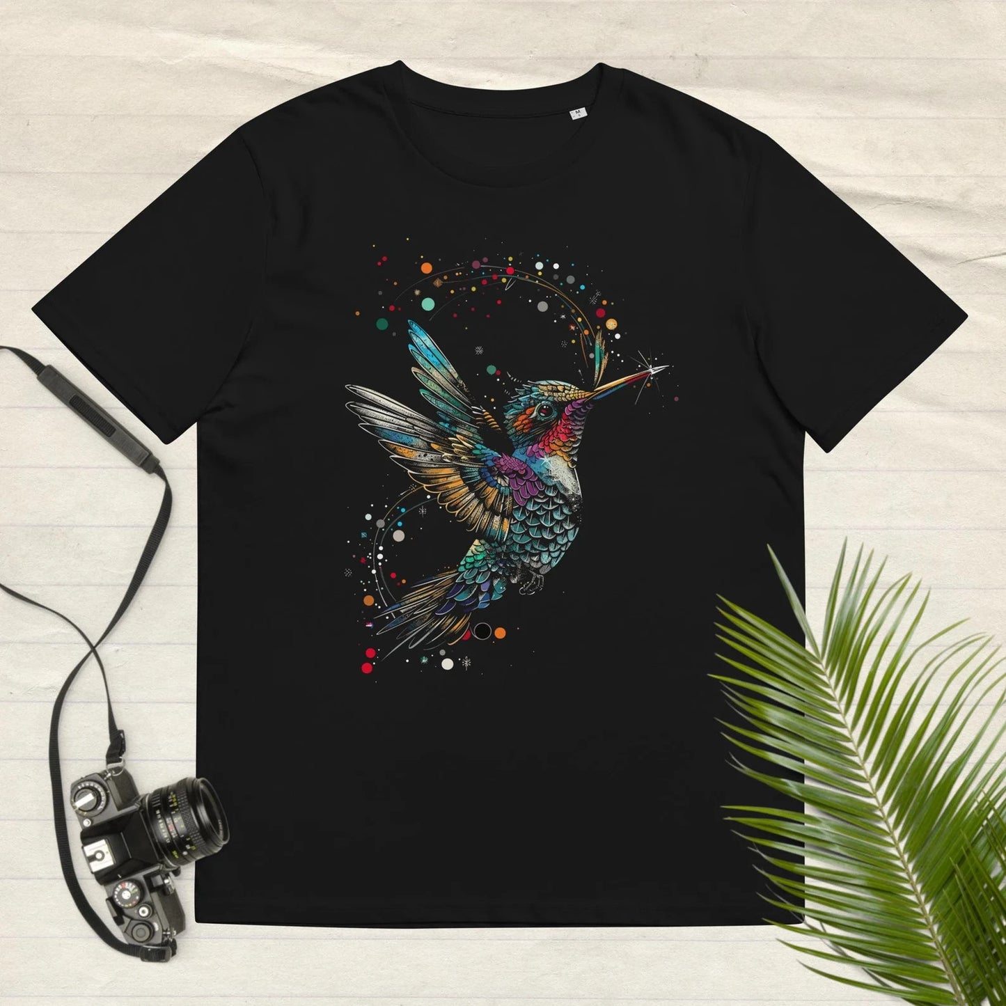 Kolibri T-Shirt, Tierliebhaber T-Shirt, Buntes grafisches Colibri T-Shirt, Cotaggecore T-Shirt, Geschenk für Vogelliebhaber, Lebendiges Vogel T-Shirt, Git für Sie