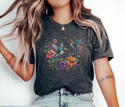 T-shirt floral colibri, imprimé coloré d’oiseaux naturels, tee-shirt d’été décontracté, haut tendance pour dames, cadeau pour les ornithologues amateurs