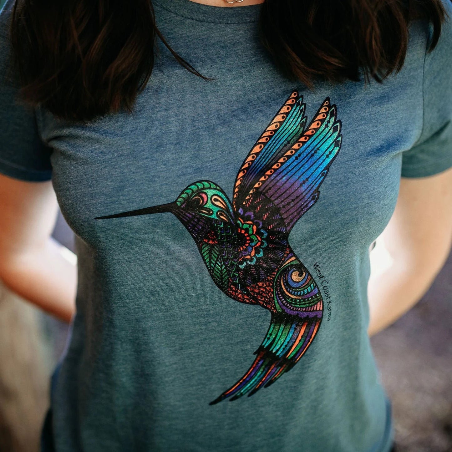 T-shirt coupe décontractée colibri coloré