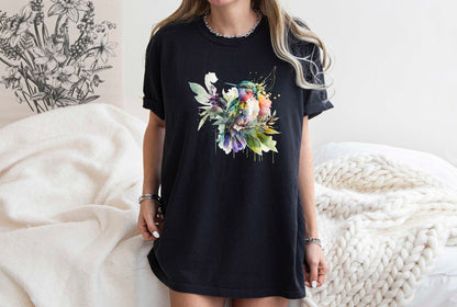 Chemise florale de colibri, tee-shirt Comfort Colors, tee-shirt amoureux des animaux, chemises d’oiseaux, tee-shirt tendance, cadeau pour elle, chemise d’amoureux des oiseaux, oiseaux de printemps