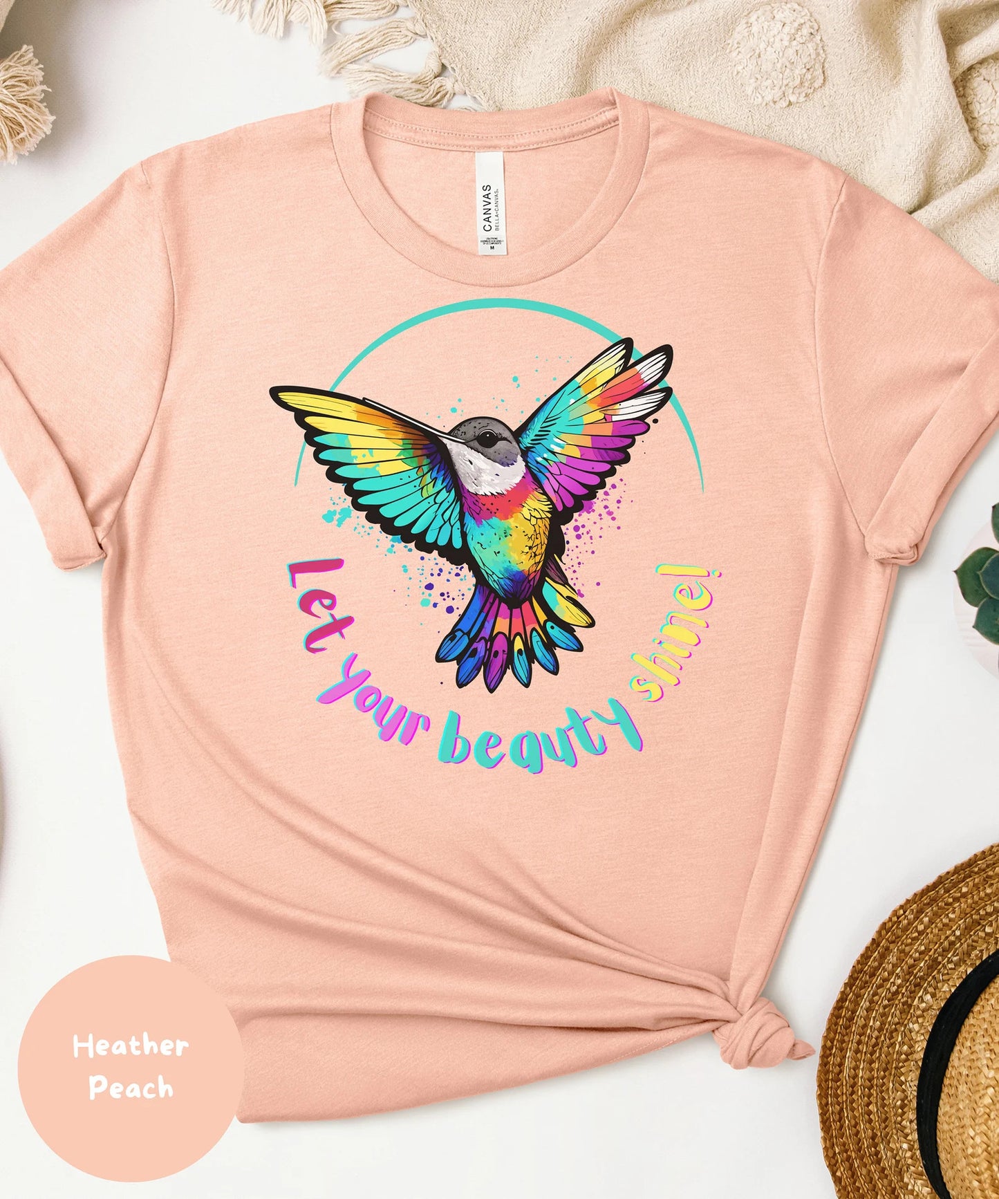 Buntes Kolibri-Shirt | T-Shirt für Tierliebhaber | Vogel-T-Shirts | Trendy T-Shirt | Geschenk für sie | T-Shirt für Vogelliebhaber | Frühlingsvögel | Beauty-Shirt