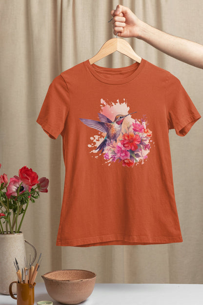 Florales Kolibri Shirt, Tierliebhaber T-Shirt, trendiges Blumen &amp; Vogel T-Shirt, Geschenk für Sie, Vogelliebhaber T-Shirt, Frühlingsvögel und Blumen Shirt