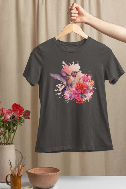 Florales Kolibri Shirt, Tierliebhaber T-Shirt, trendiges Blumen &amp; Vogel T-Shirt, Geschenk für Sie, Vogelliebhaber T-Shirt, Frühlingsvögel und Blumen Shirt