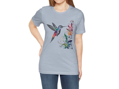 Buntes Kolibri T-Shirt, Damen Shirt, Frühling Sommer Vögel T-Shirt, Vogel Liebhaber T-Shirt, Wildtier Tier Shirt, Geschenke für Sie, Lebendiges T-Shirt