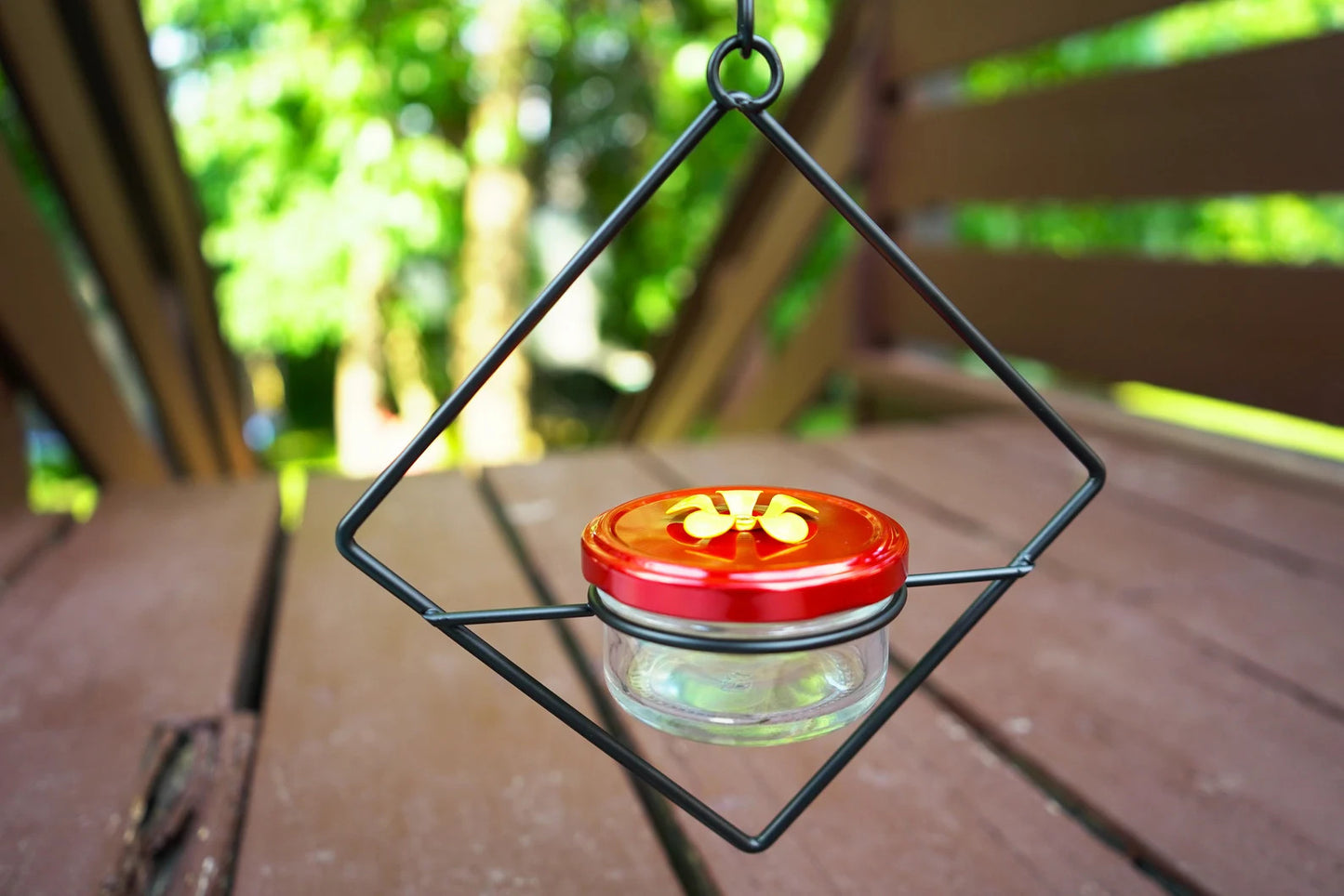 Exclusive Hanging Glass Hummingbird Feeder - Premium Garden Décor, Ideal Gift for Bird Enthusiasts